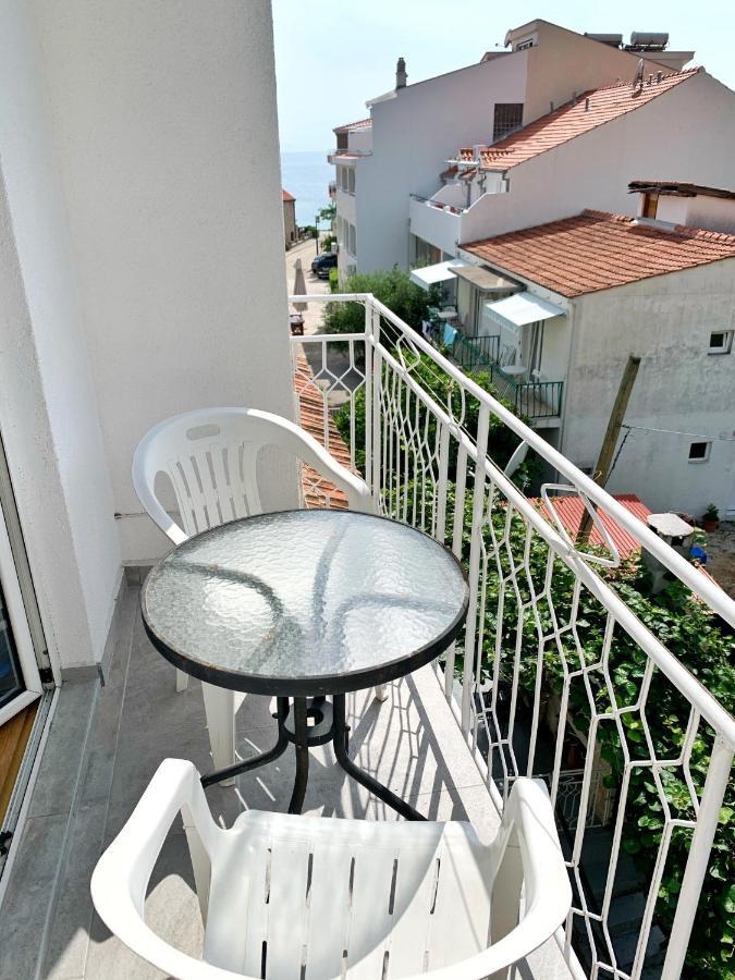 Apartments Villa Antony 2 Дрвеник Экстерьер фото